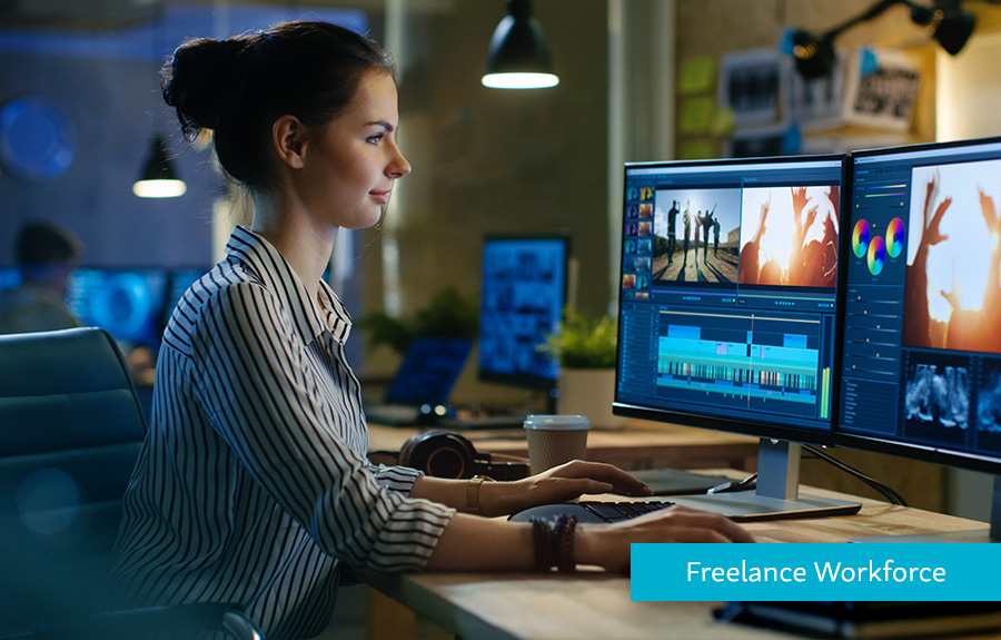 Woman working on a computer demonstrating how Hyperwallet helps the Freelance Workforce